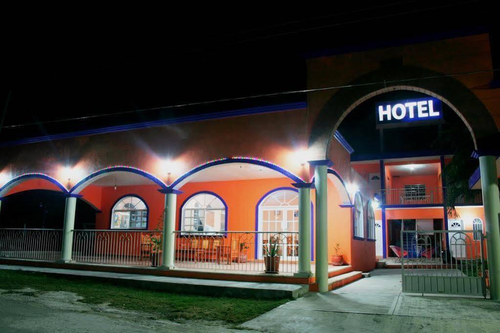 Hotel Hacienda バカラル エクステリア 写真